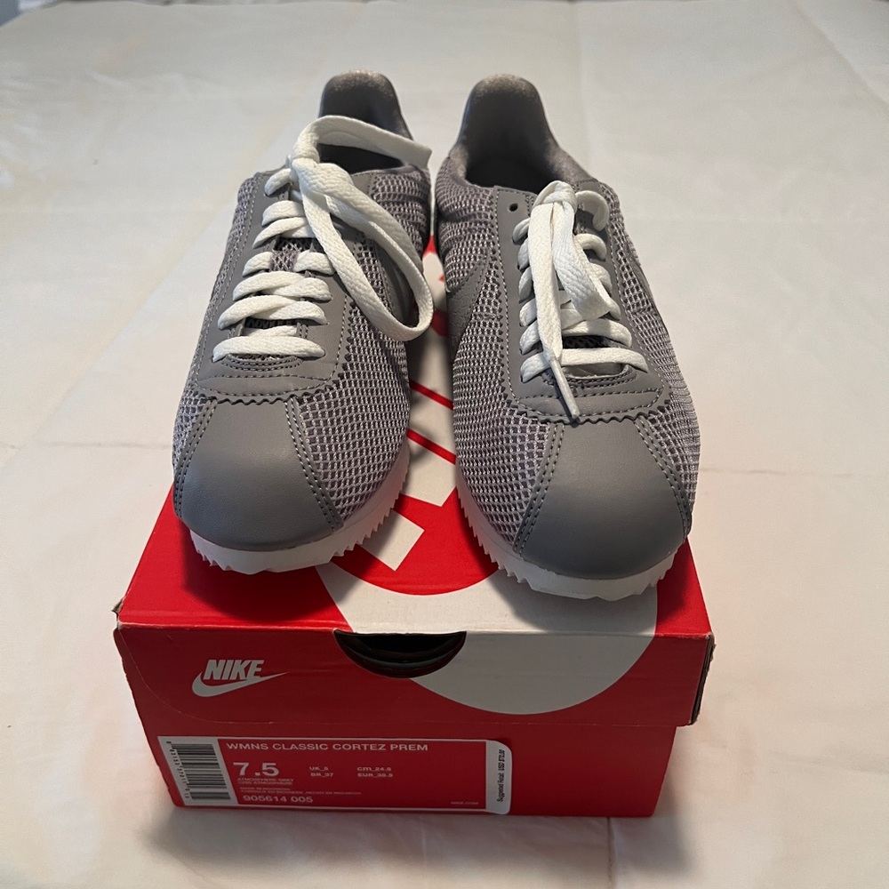 Nike Cortez Sneakers